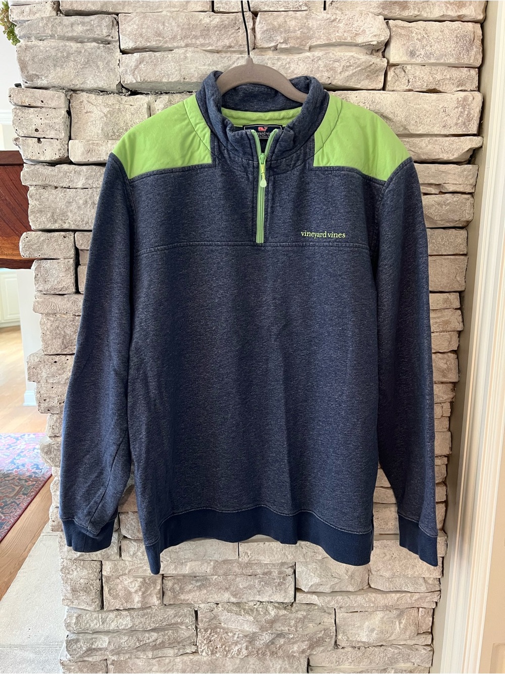 Vineyard Vines Navy Quarter-Zip Sweater with Lime Accents Size Large